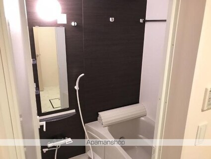 ロベリアチャコ[1R/32.72m2]のバス