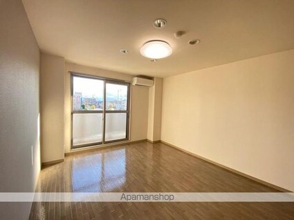 ロータス伏石[1K/32.04m2]のリビング・居間