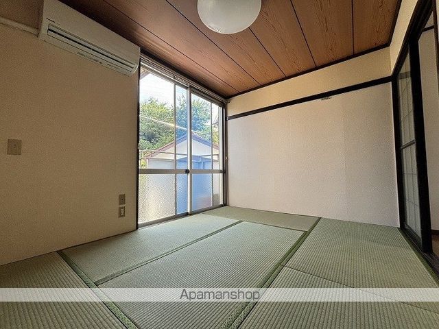 清水ハイツの内装写真