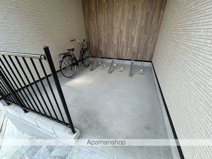 滋賀県大津市朝日が丘１丁目[1LDK/30.6m2]のロビー