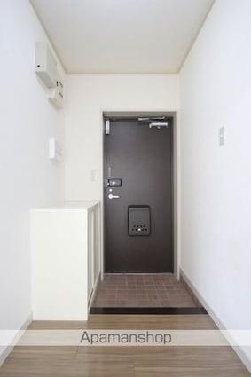 メゾン梓[3LDK/73.86m2]の玄関