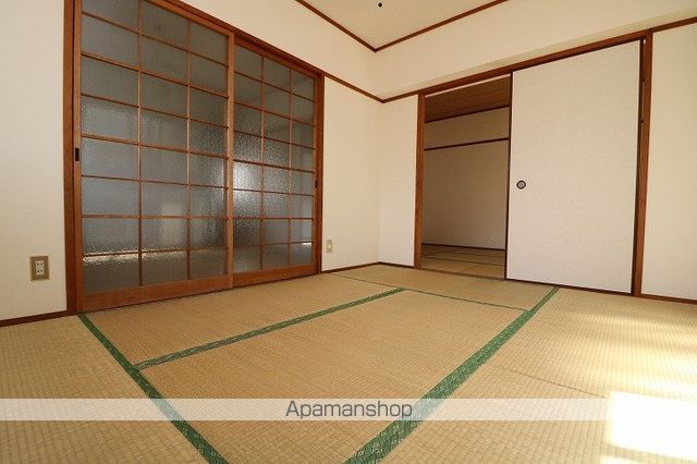 ブラウンハウスの内装写真