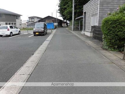 ナスガ　Ａ[1LDK/31.58m2]の周辺1