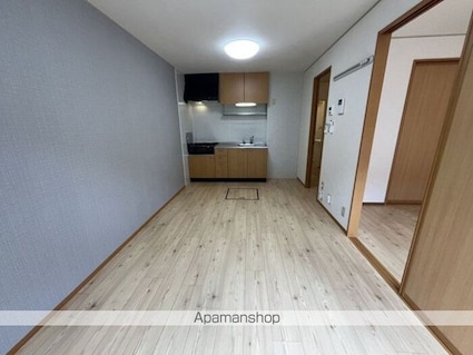 倫世館　Ｂ棟[2DK/50.12m2]の内装2