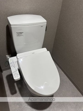 ＲＥＬＵＸＩＡ中野鷺宮[1K/25.7m2]のトイレ