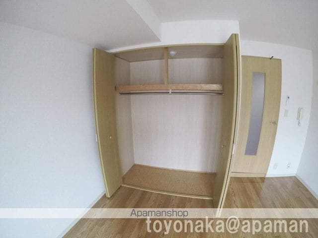 フロン・ツオーネの内装写真