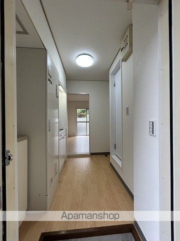 エレガンスE.Hの内装写真