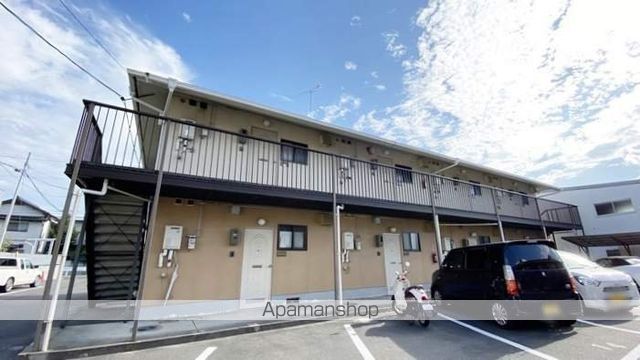 パークハイツ B棟の外観写真