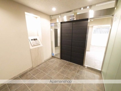 プライムアーバン目黒青葉台[1DK/33m2]のエントランス