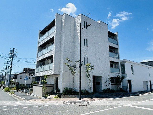 シャーメゾン段原日出の外観写真