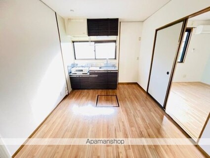 プレジール西島　Ａ棟[3DK/53.81m2]のリビング・居間