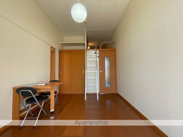 レオパレス紀三井寺IIの内装写真