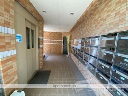 耶麻田ビル２号館[1R/26.32m2]のエントランス1