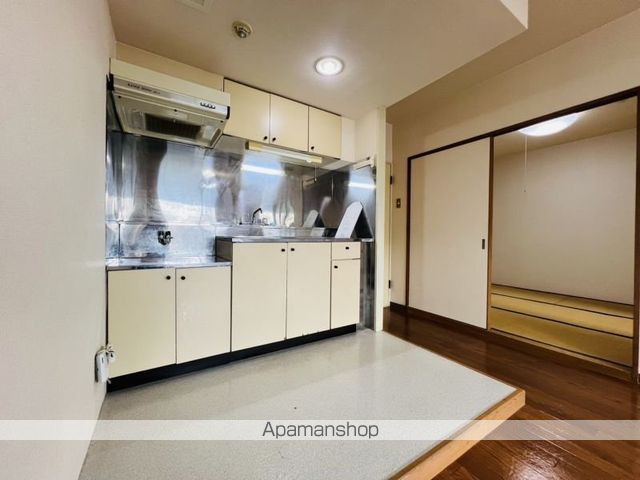 クレステージ田家の内装写真