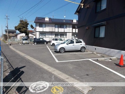 リバーサイド今枝[2DK/45.04m2]の駐車場2