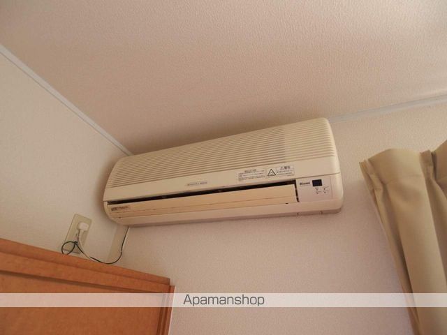 レオパレスレザン かたおかの内装写真