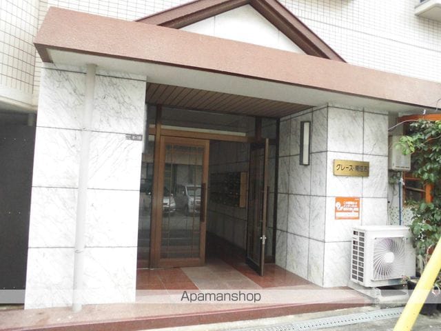 グレース南住吉の玄関写真