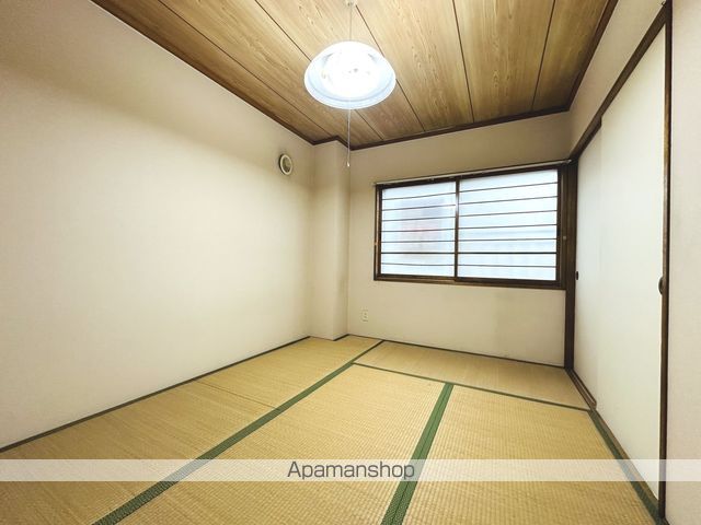 シャルム八幡Iの内装写真