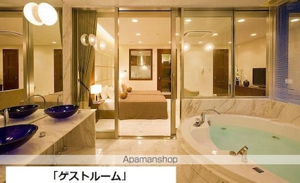 コンシェリア西新宿タワーズウエスト[3LDK/106.96m2]の共用部3