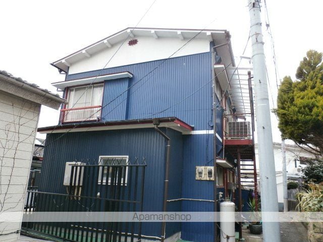 ハイツ横浜の外観写真