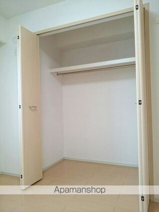 広島県福山市大門町１丁目[1LDK/52.99m2]の収納