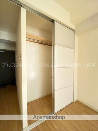 フェリエ西池袋相馬[1K/22m2]の収納