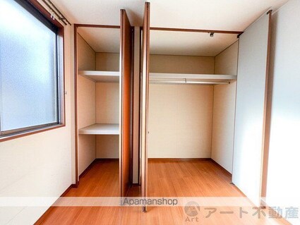 バリュージュ馬木　Ａ棟[2LDK/50.04m2]の収納