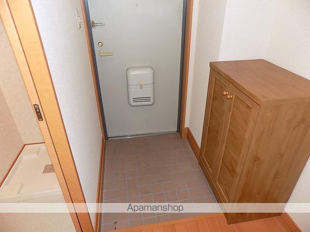 スリーアローズ中小田井の内装写真