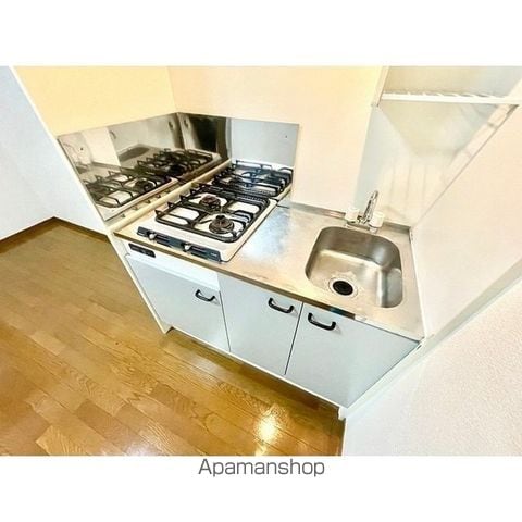 アンプルール フェール REALIFEの内装写真