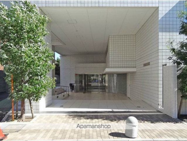 戸越銀座プレイスの玄関写真