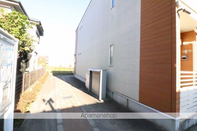 レオネクストミントの玄関写真