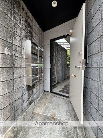 大町東1丁目 紀陽ビルの玄関写真