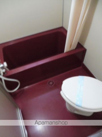 ワイズ時任の内装写真