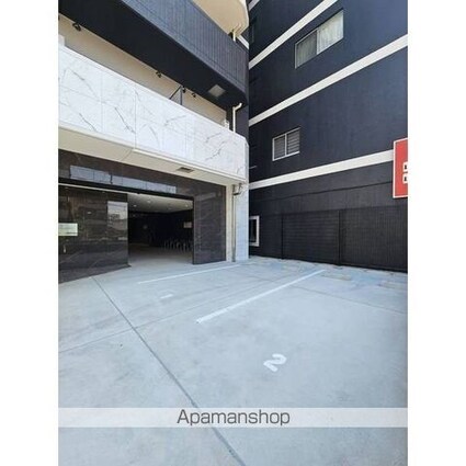 ディアレイシャス名古屋中村公園Ⅱ[1K/24.28m2]の駐車場