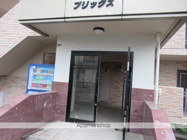 ブリックスの玄関写真