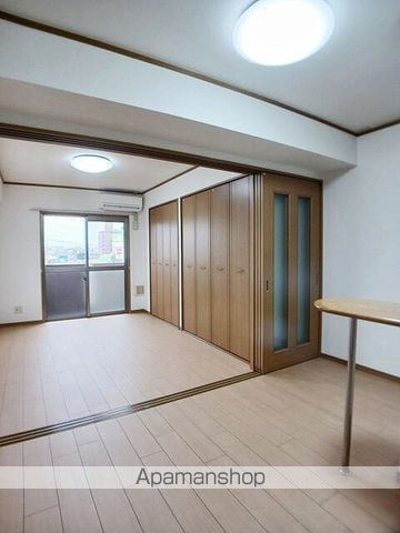 レルベ保田窪の内装写真