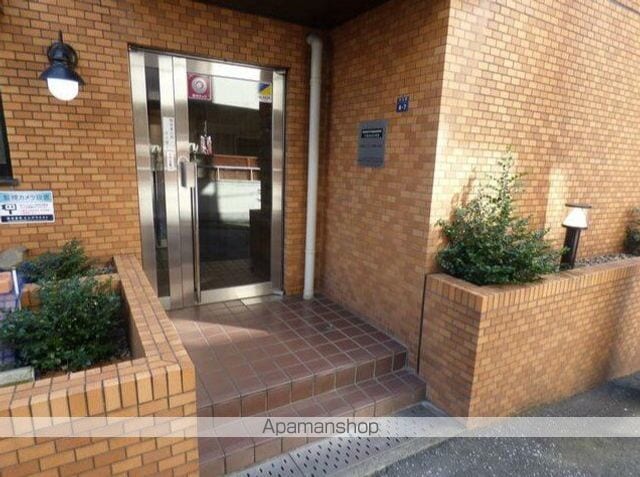 ジョイフル池袋要町の玄関写真