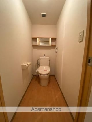 エル２２　[3LDK/106.5m2]のトイレ