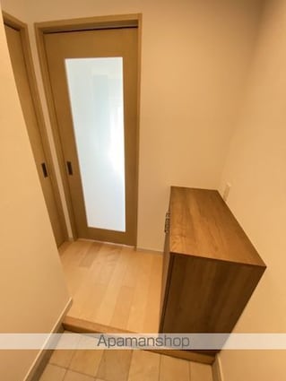 広島県広島市中区西十日市町[1R/24.5m2]の玄関