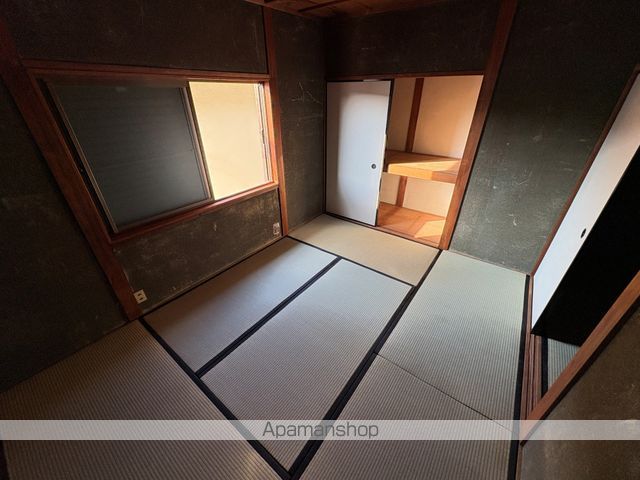 河内町 貸家の内装写真