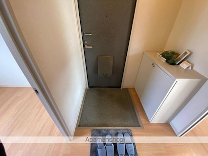 コートＭＴ　Ｅ・Ｆ棟[2LDK/54.81m2]の玄関