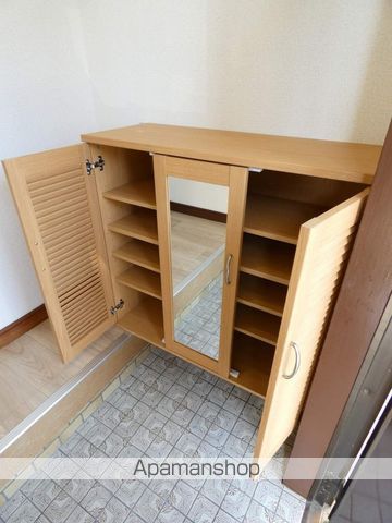 浜松市中央区 2階建 築39年の内装写真
