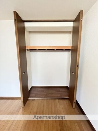 和歌山県和歌山市六十谷[2LDK/55.78m2]の収納