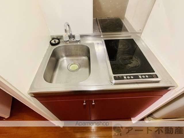 レオパレスエクレール松山の内装写真