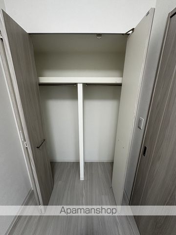 プレサンス塚本ミッドネクストの内装写真
