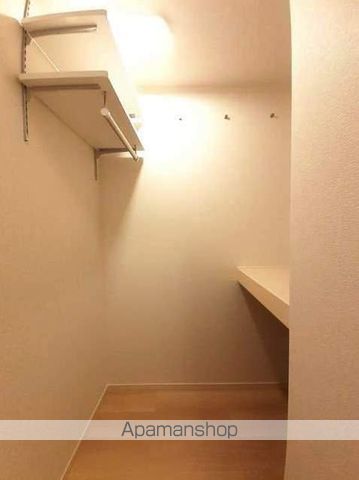 シャン・ド・フルールMの内装写真