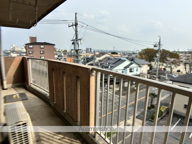 サニーコート朝宮の内装写真