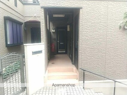 ヴィラージュＢ[1K/18.63m2]のエントランス