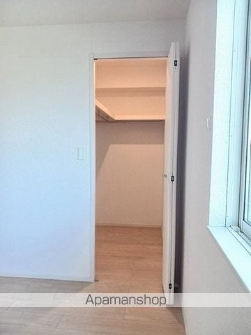ナカドイロードBの内装写真