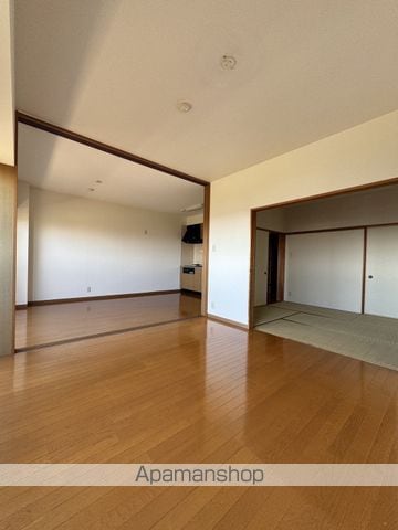 アクシスヨーロッパ壱番館の内装写真